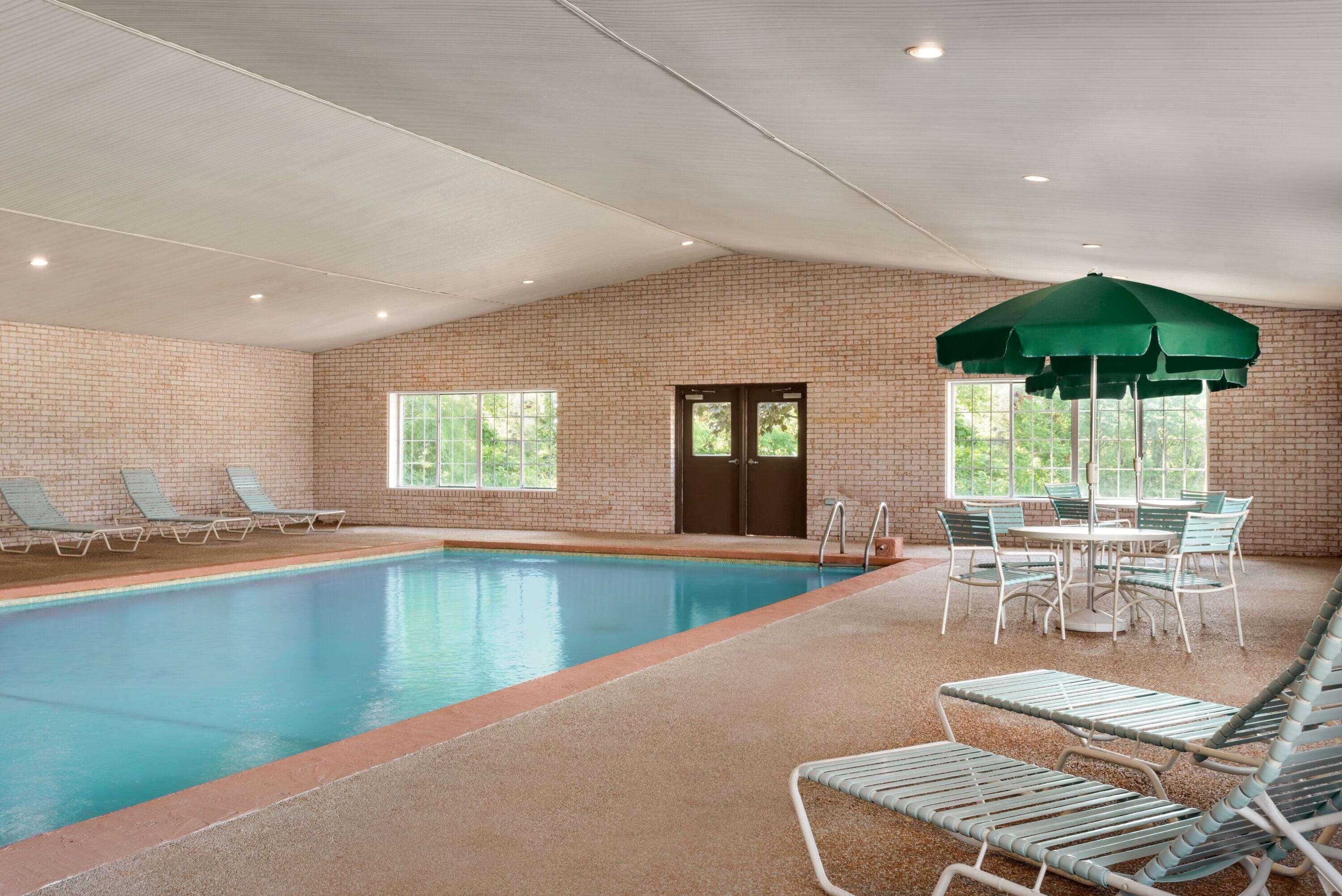 Days Inn By Wyndham Whitmore Lake Extérieur photo