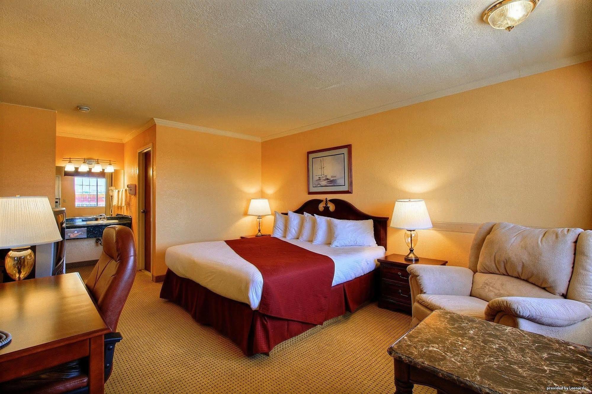 Days Inn By Wyndham Whitmore Lake Extérieur photo