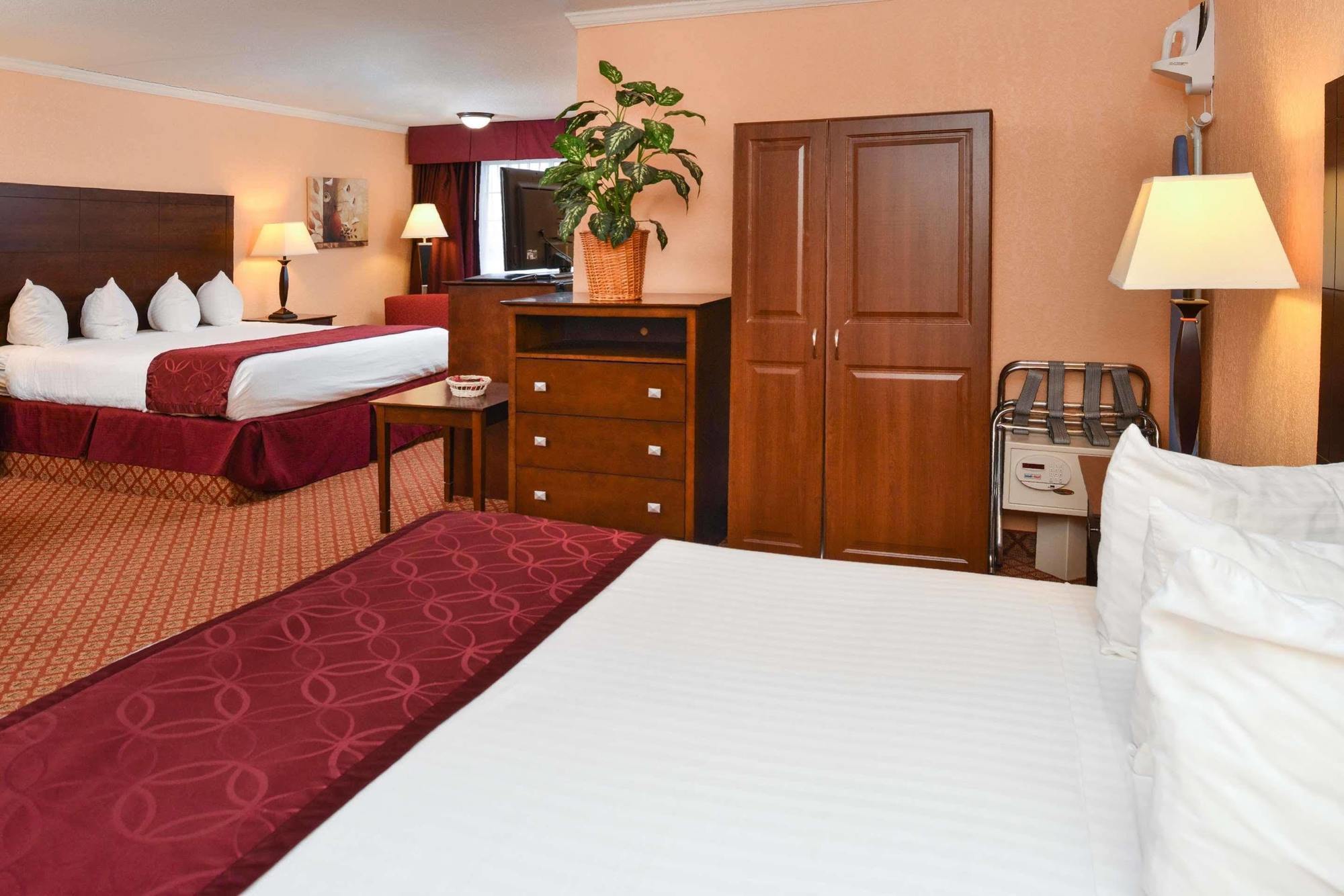 Days Inn By Wyndham Whitmore Lake Extérieur photo